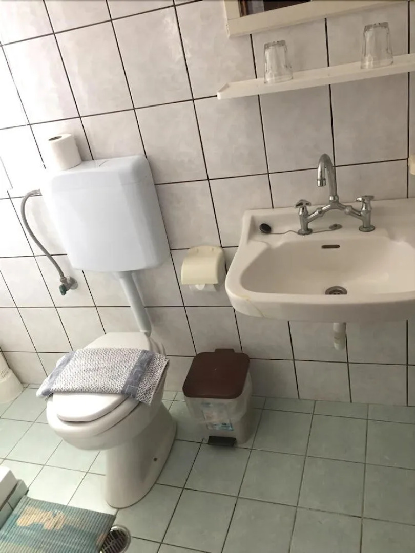 Diamond Beach Apts & Studios