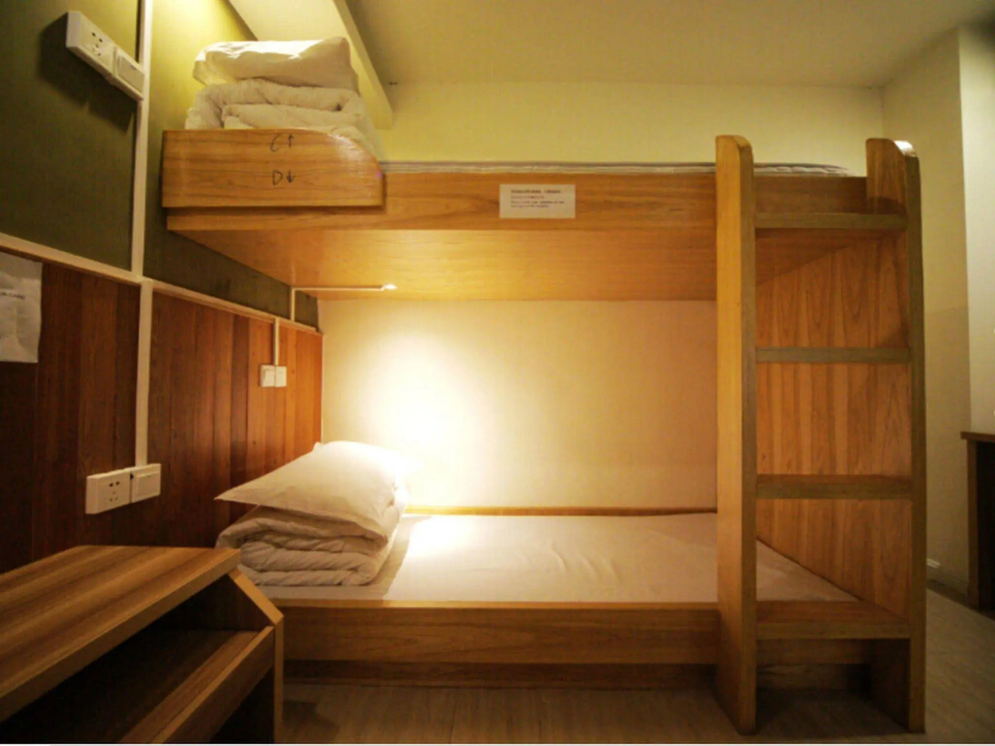 Nanning Travelling With Hostel