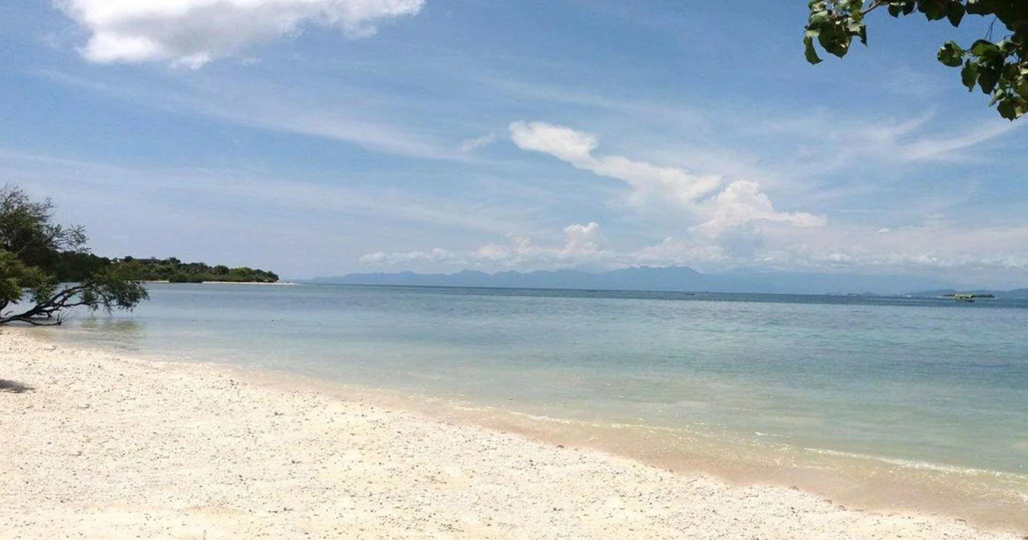 Gili Gede Island - Yut Inn Flower Paradise