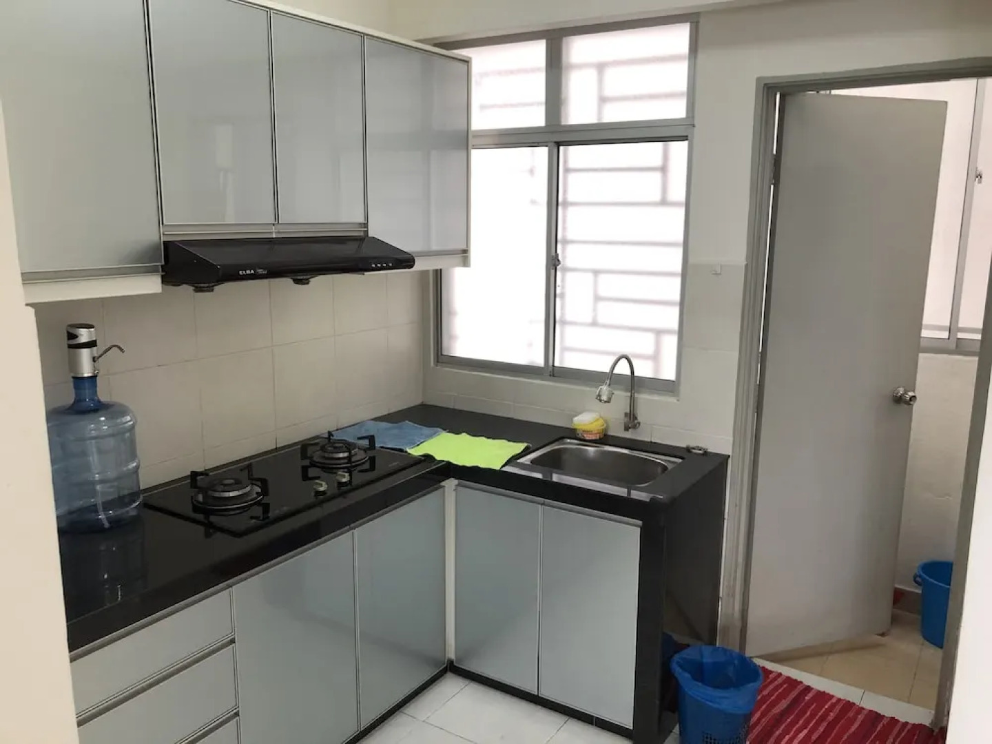 Cozy Homestay at Main Place