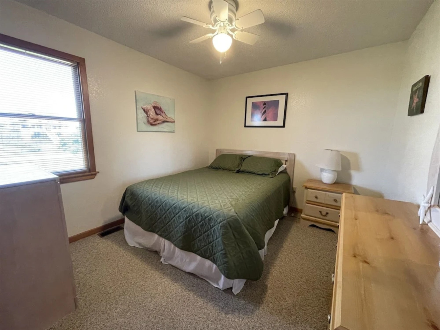 Hatteras Hideaway 3 Bedroom Cottage by RedAwning