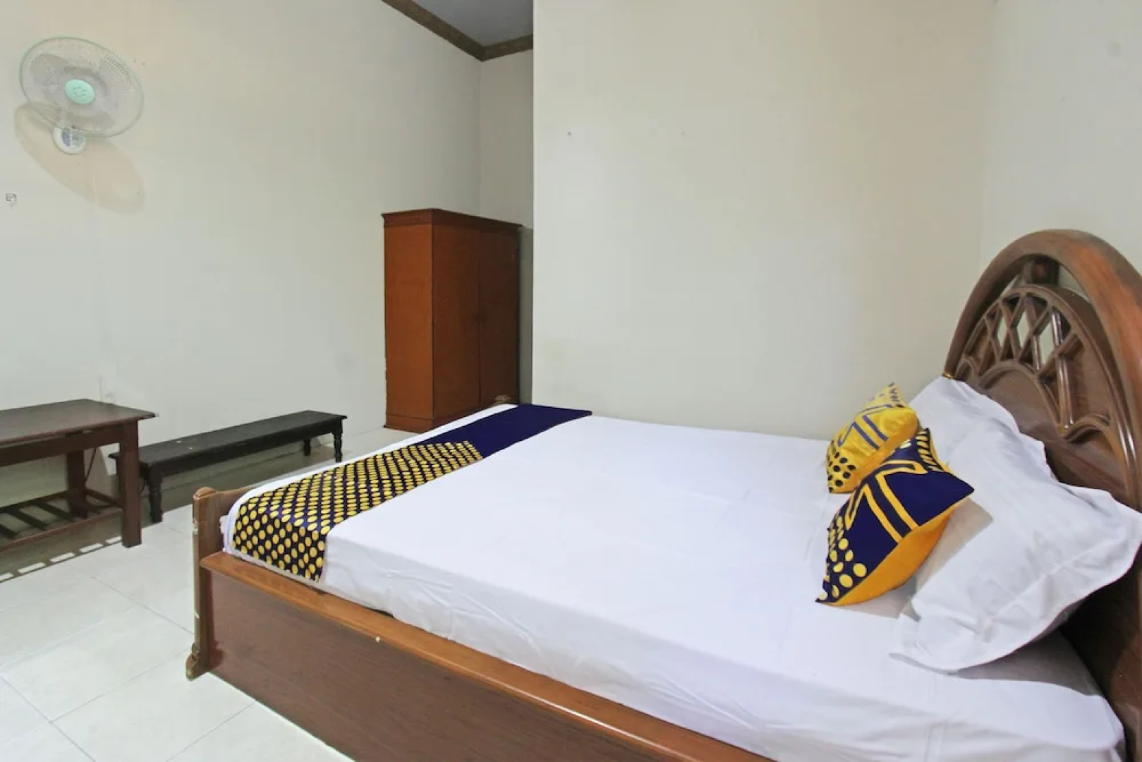SPOT ON 92973 Madani Syariah Guesthouse