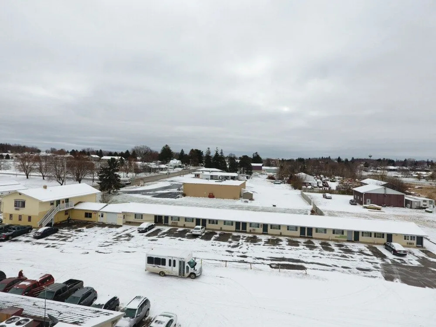 Midway Motel