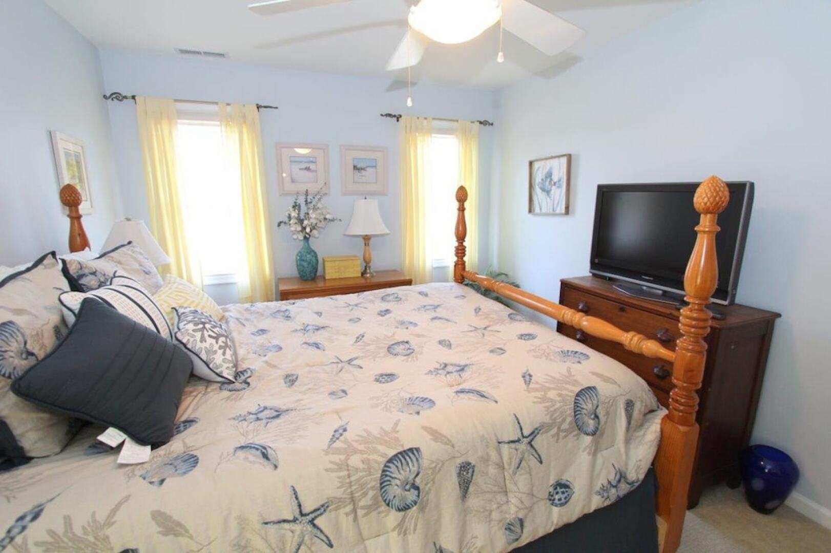 37488 Kaitlyn Dr Oyster Bay by Long & Foster