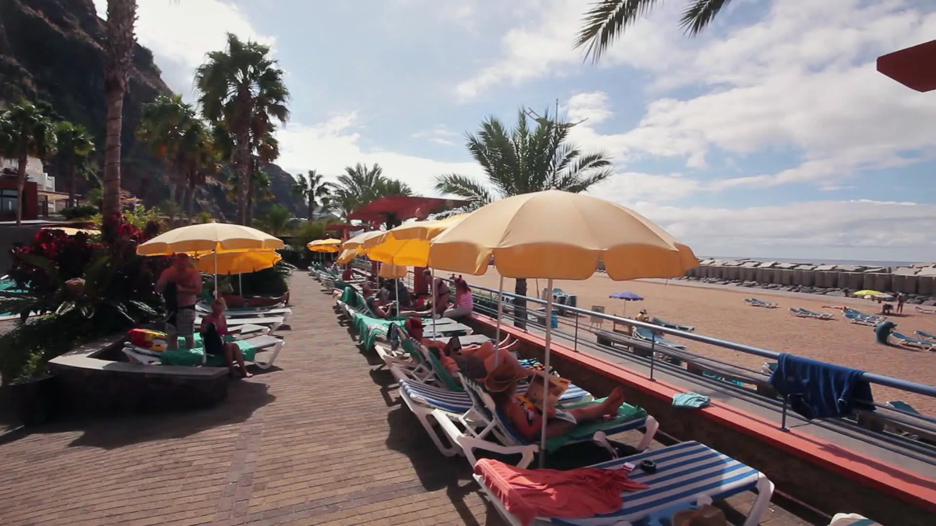 Курортный отель Calheta Beach - All Inclusive