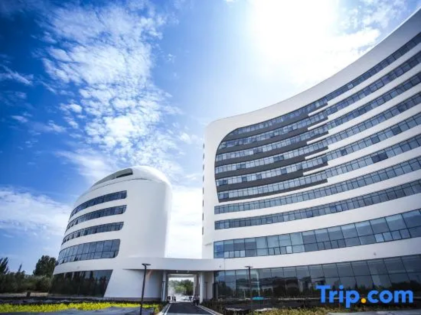 Xingtai Blue Horizon Grand Holiday Hotel