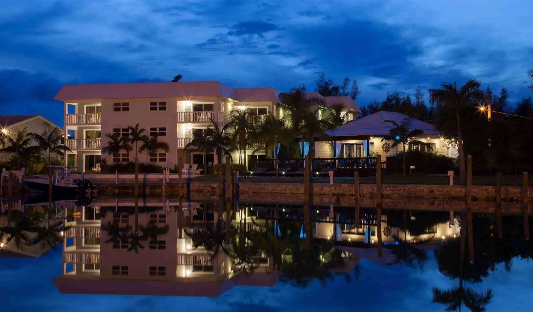 Dolphin Cove - Adults Only