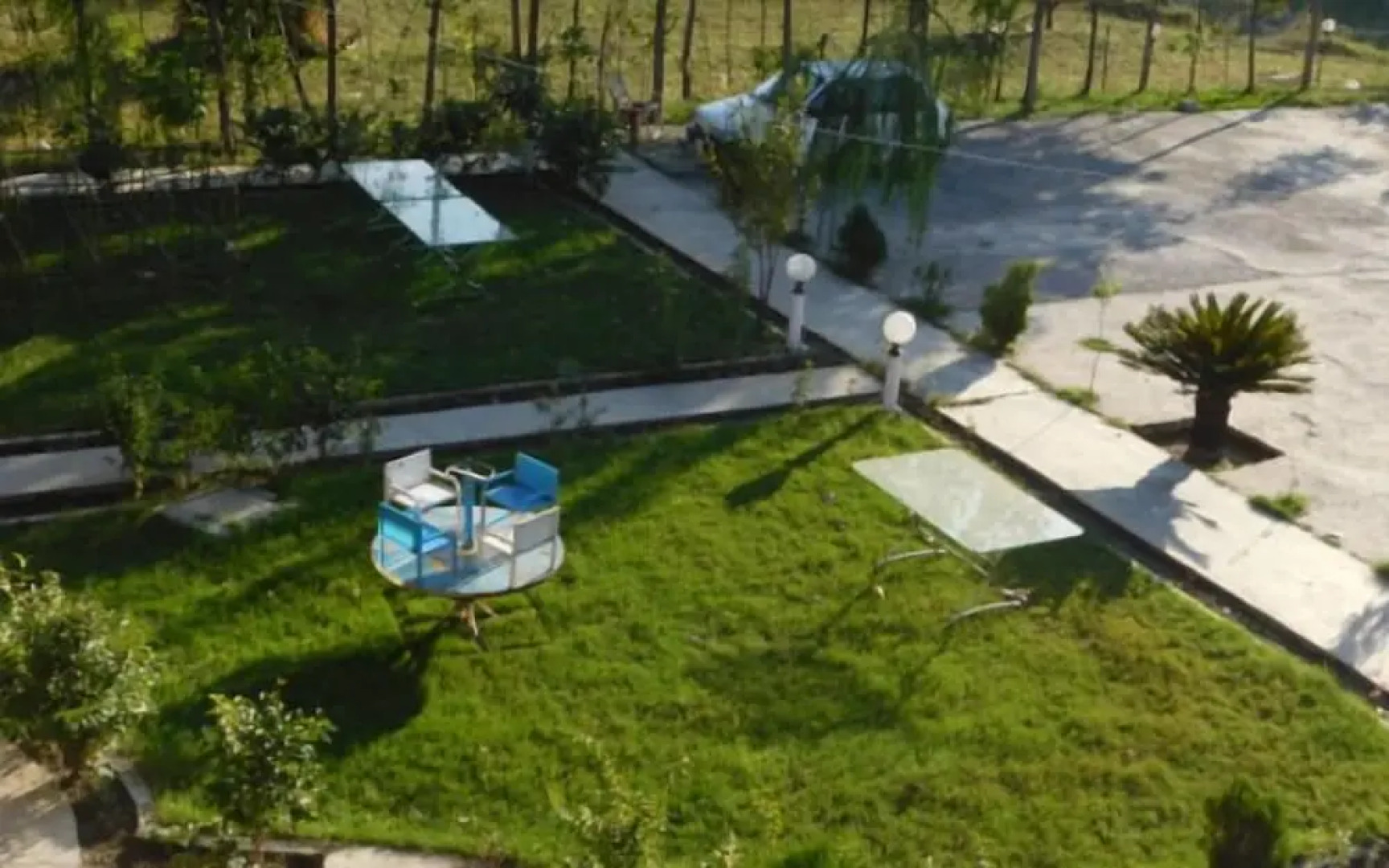 Hotel Pine Breeze And Restaurant