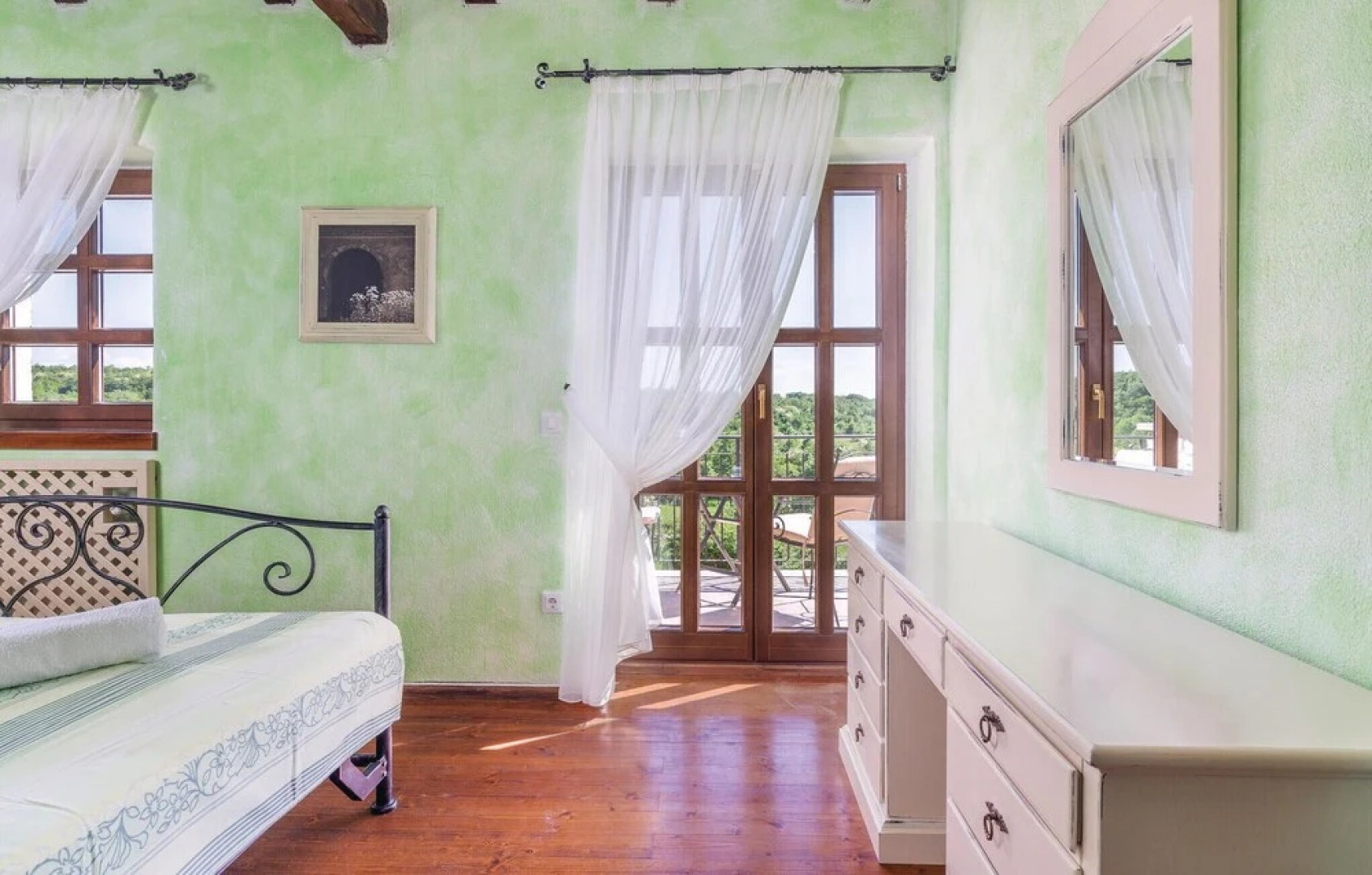 Amazing Home in Strpacici With Sauna, Wifi and 3 Bedrooms