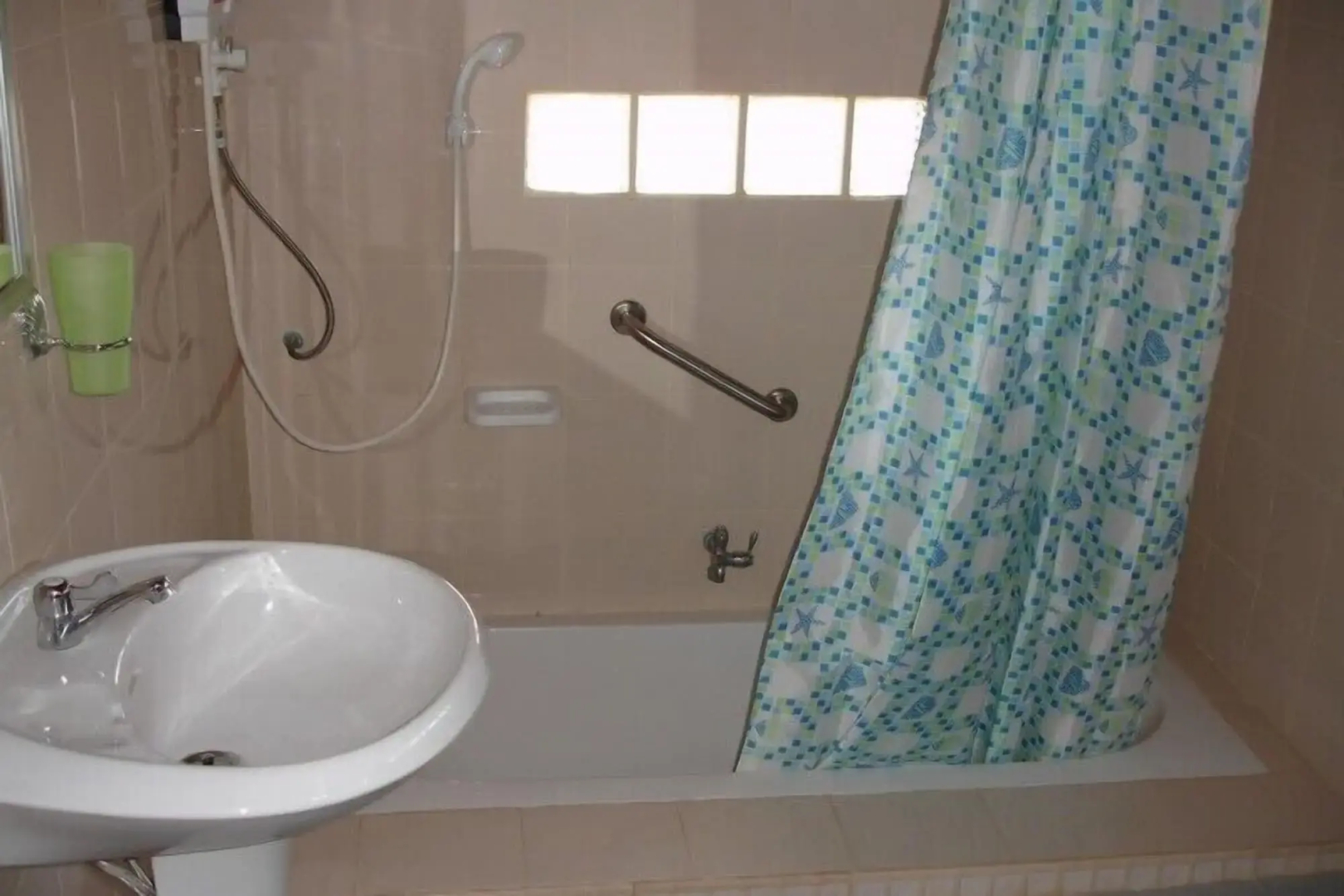 Home Stay Stc Bed And Breakfast
