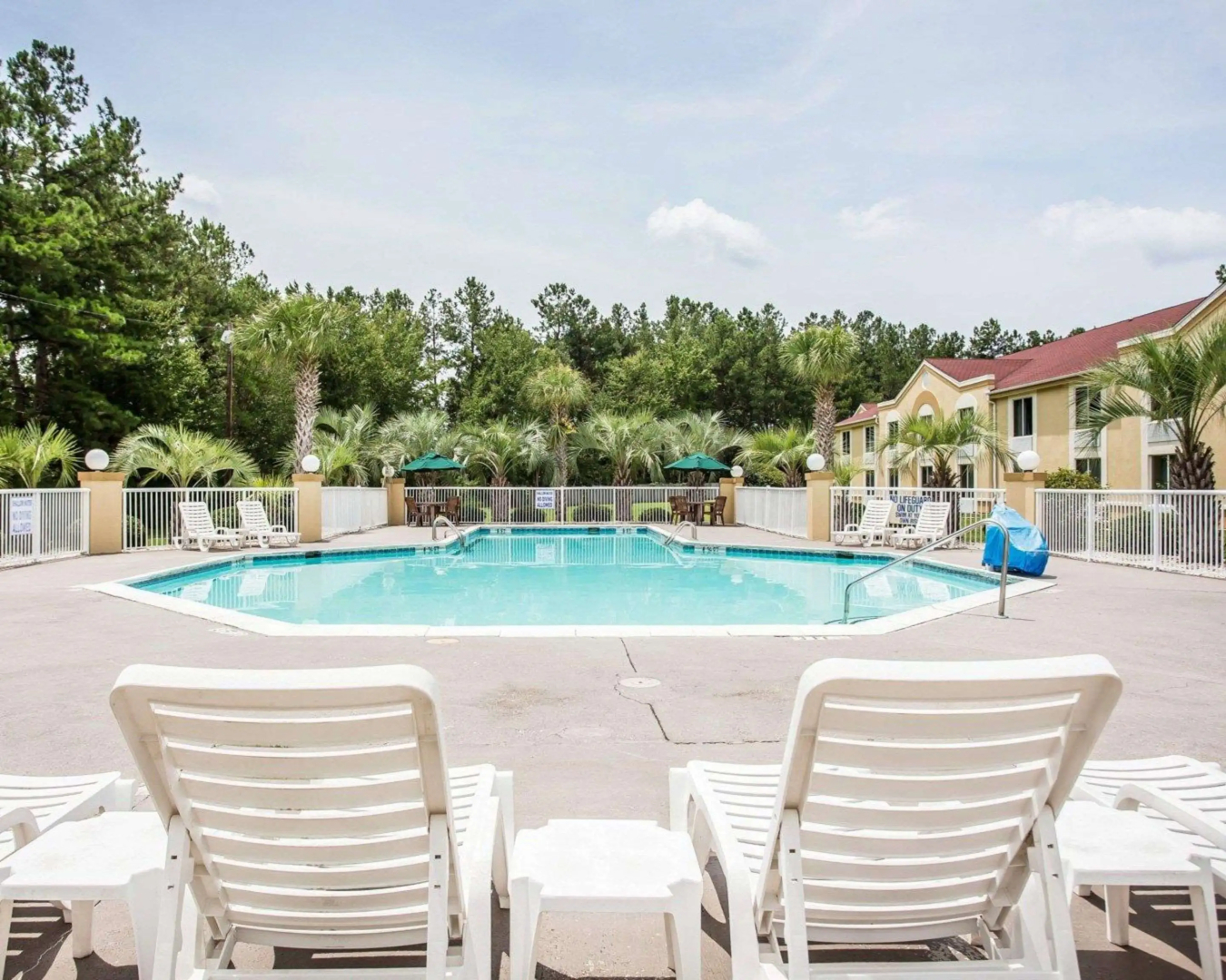 Comfort Inn & Suites Walterboro I-95