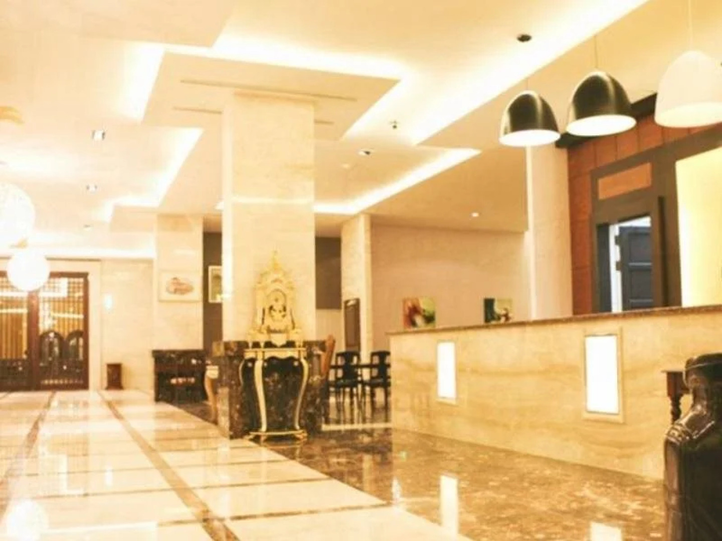 Silverwoods Hotel (SHA Extra plus)