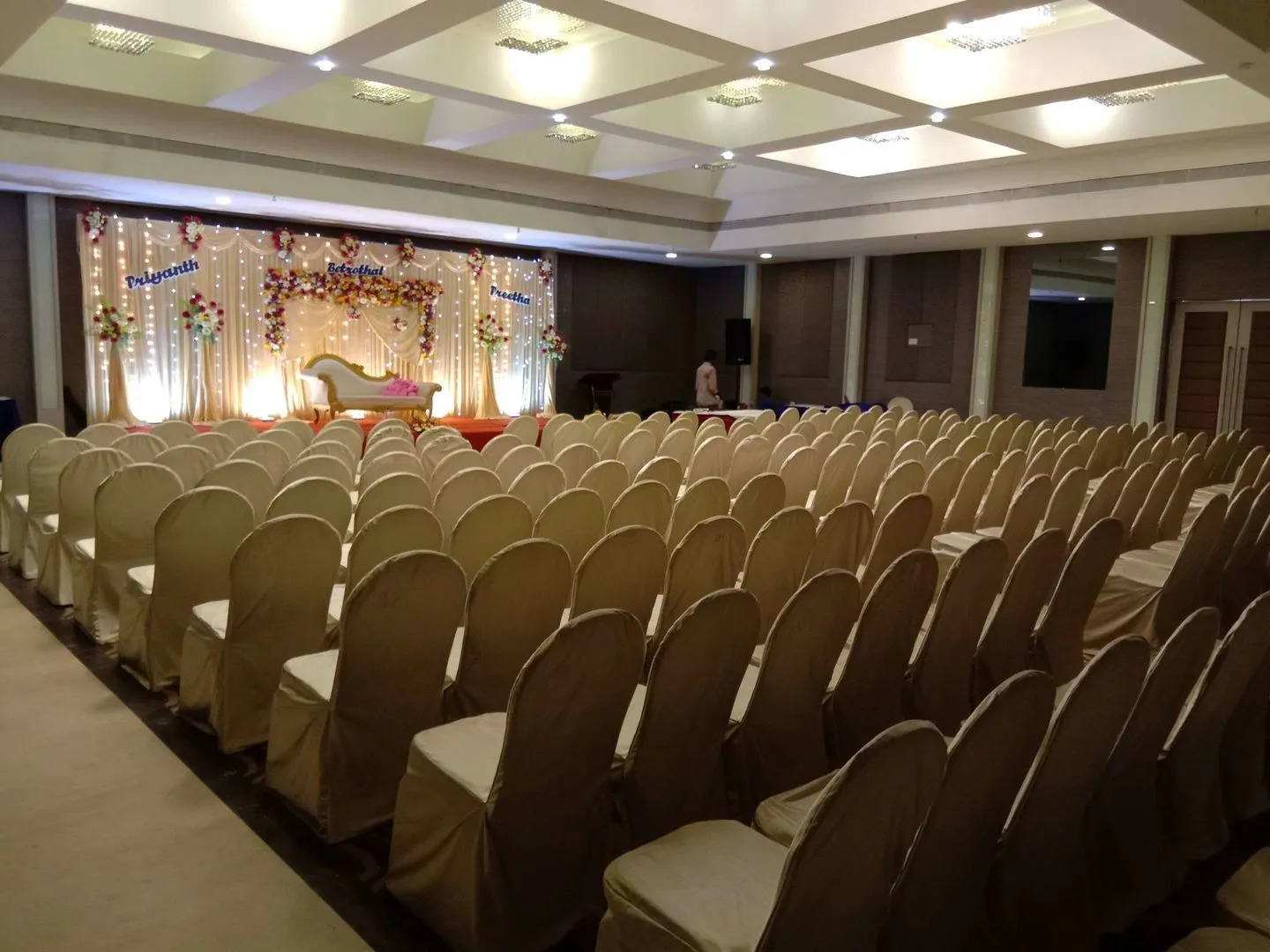 Hotel Abu Palace - Chennai