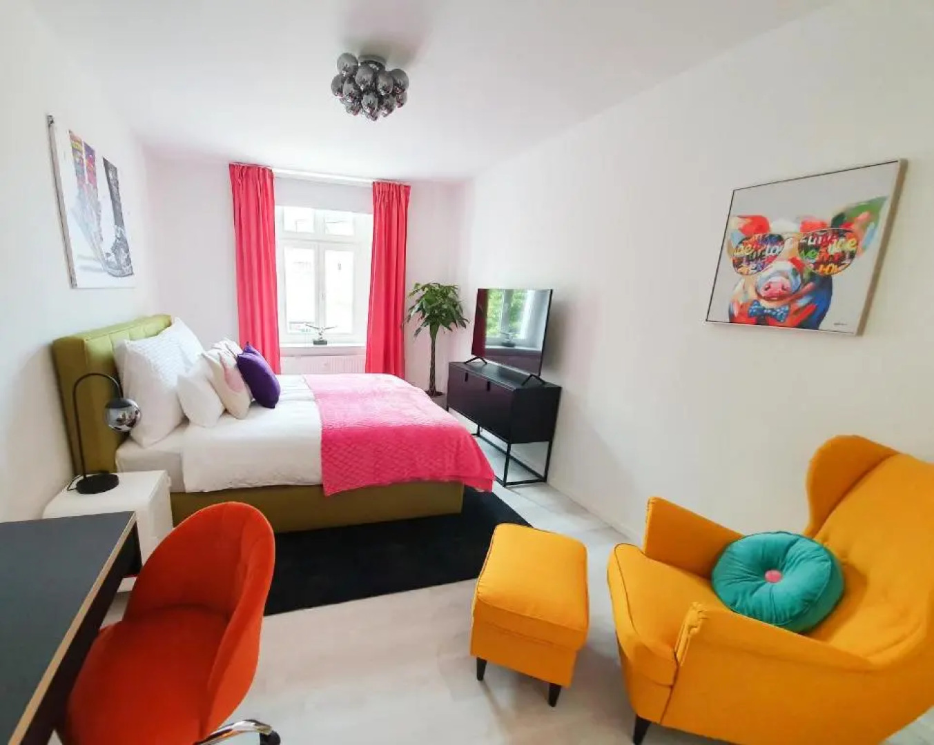 PB Ferienwohnungen - FeWo 6 - Stilvoll eingerichtetes Apartment im Herzen Senftenbergs