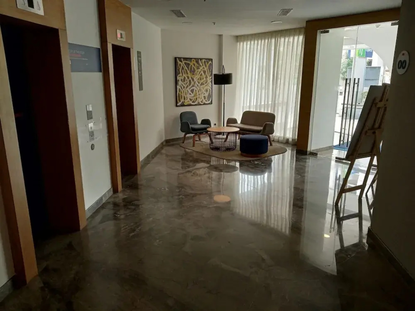 Hotel FORMULE1 Pune Pimpri