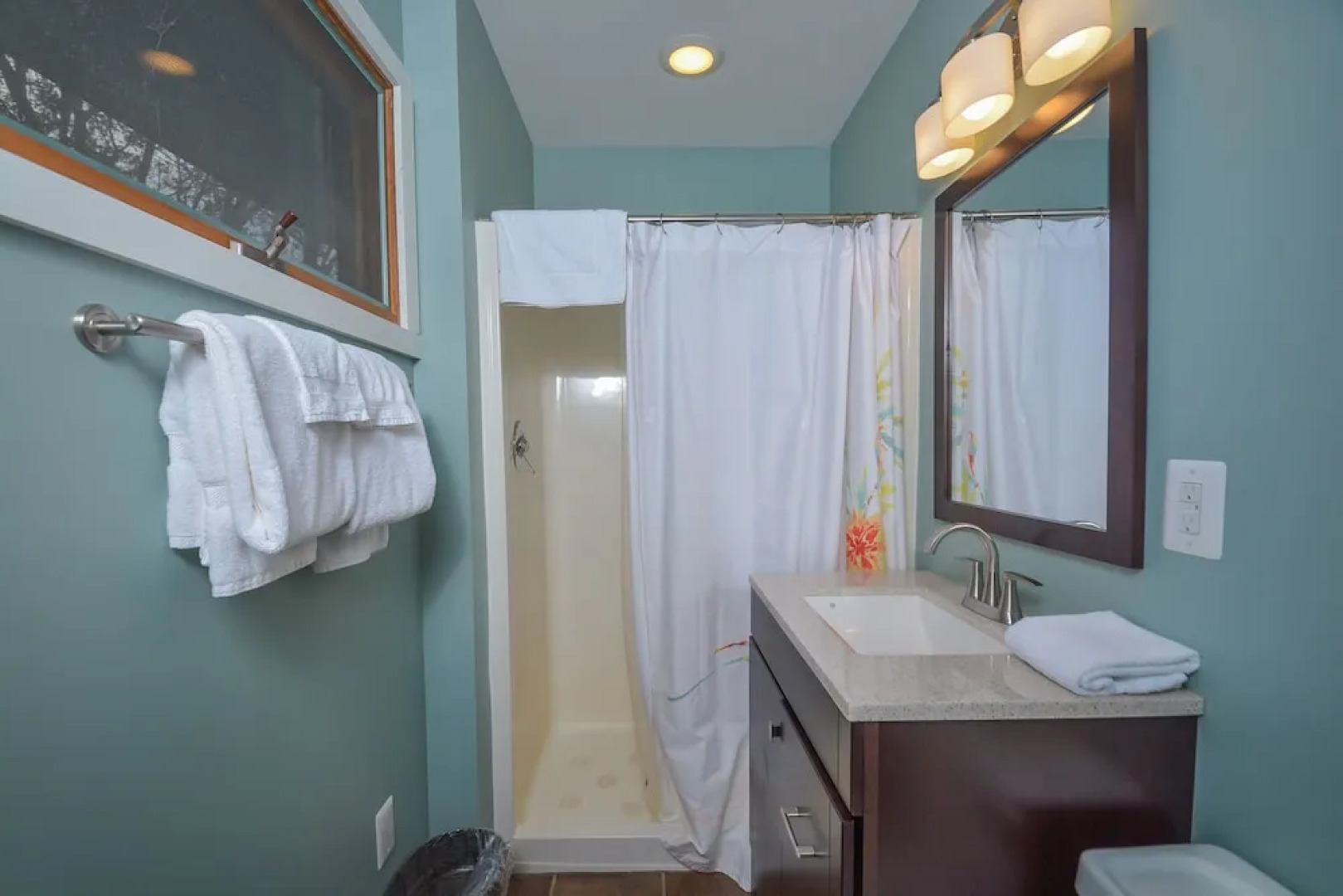 Our Golden Retreat 5 Bedroom House