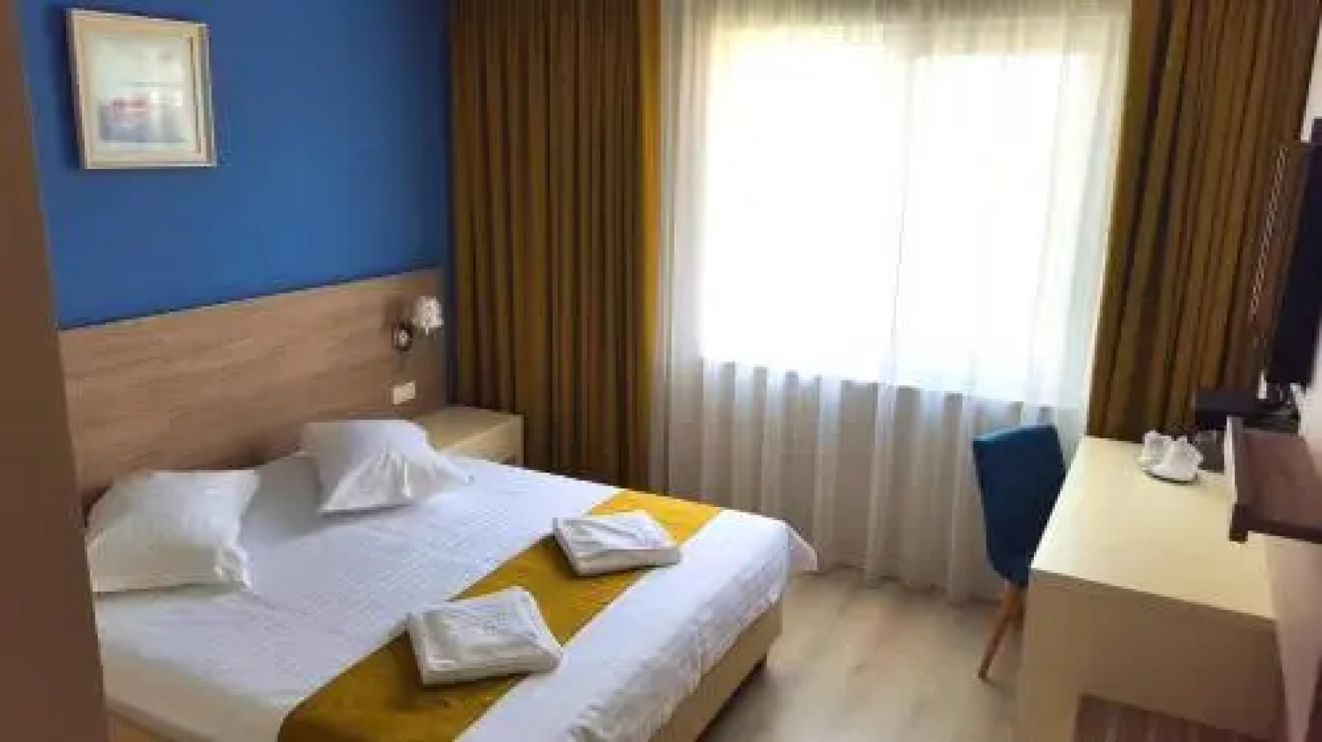 Pensiunea Blue House