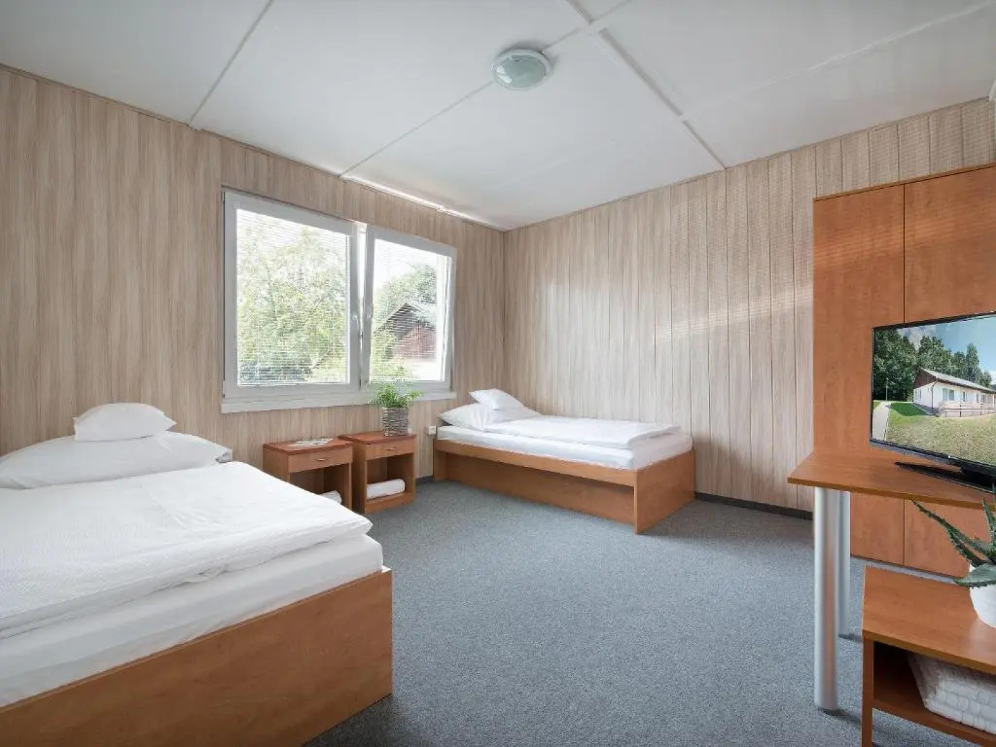 EA Rodinné chatky Kraskov