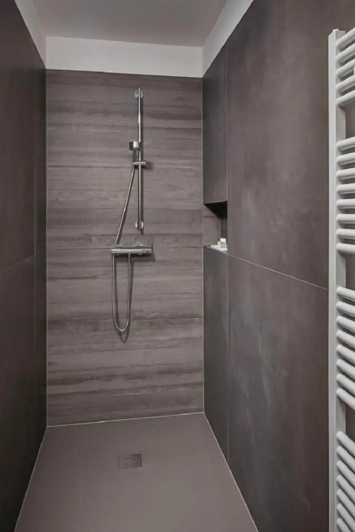 Home & Work Apartments