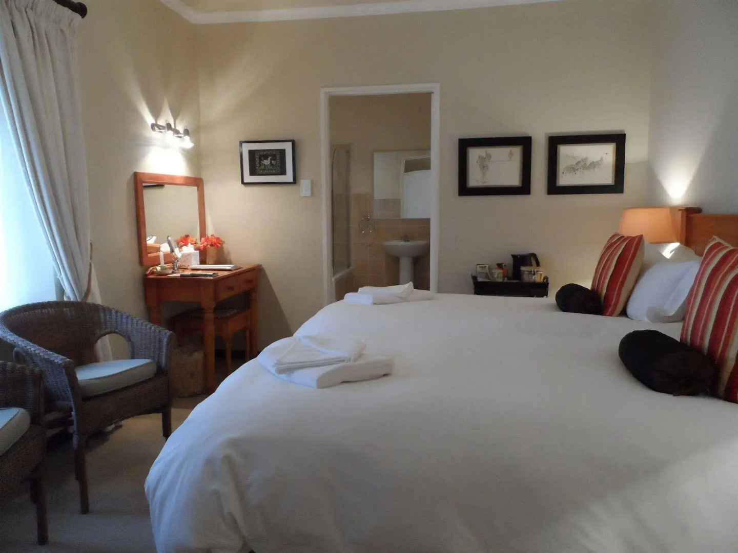 Porcupine Ridge Guest House