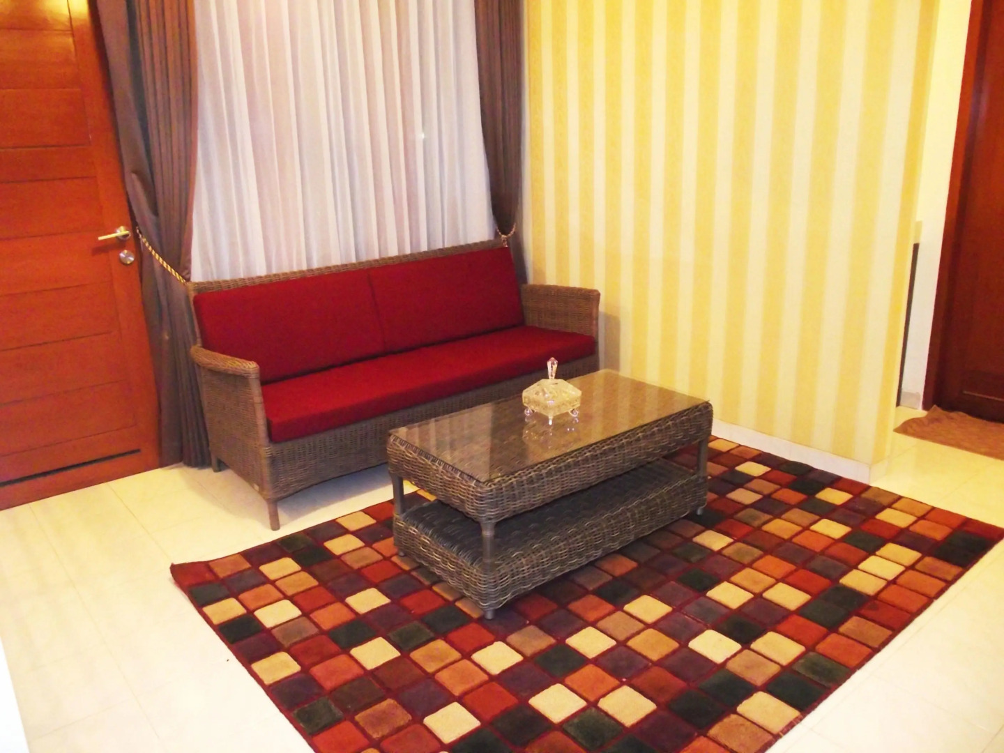 Villa Mawar Syariah, 3 BR, Nice View ke Bukit