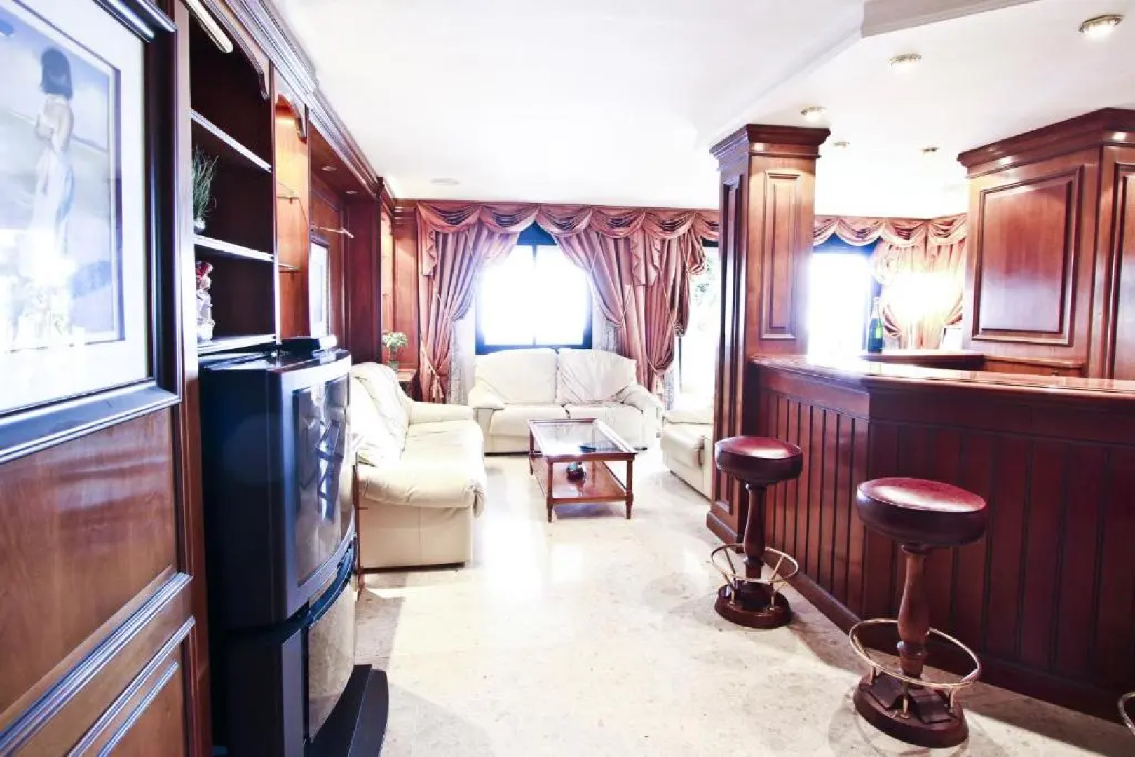 Eva Vendrell Planet Costa Dorada