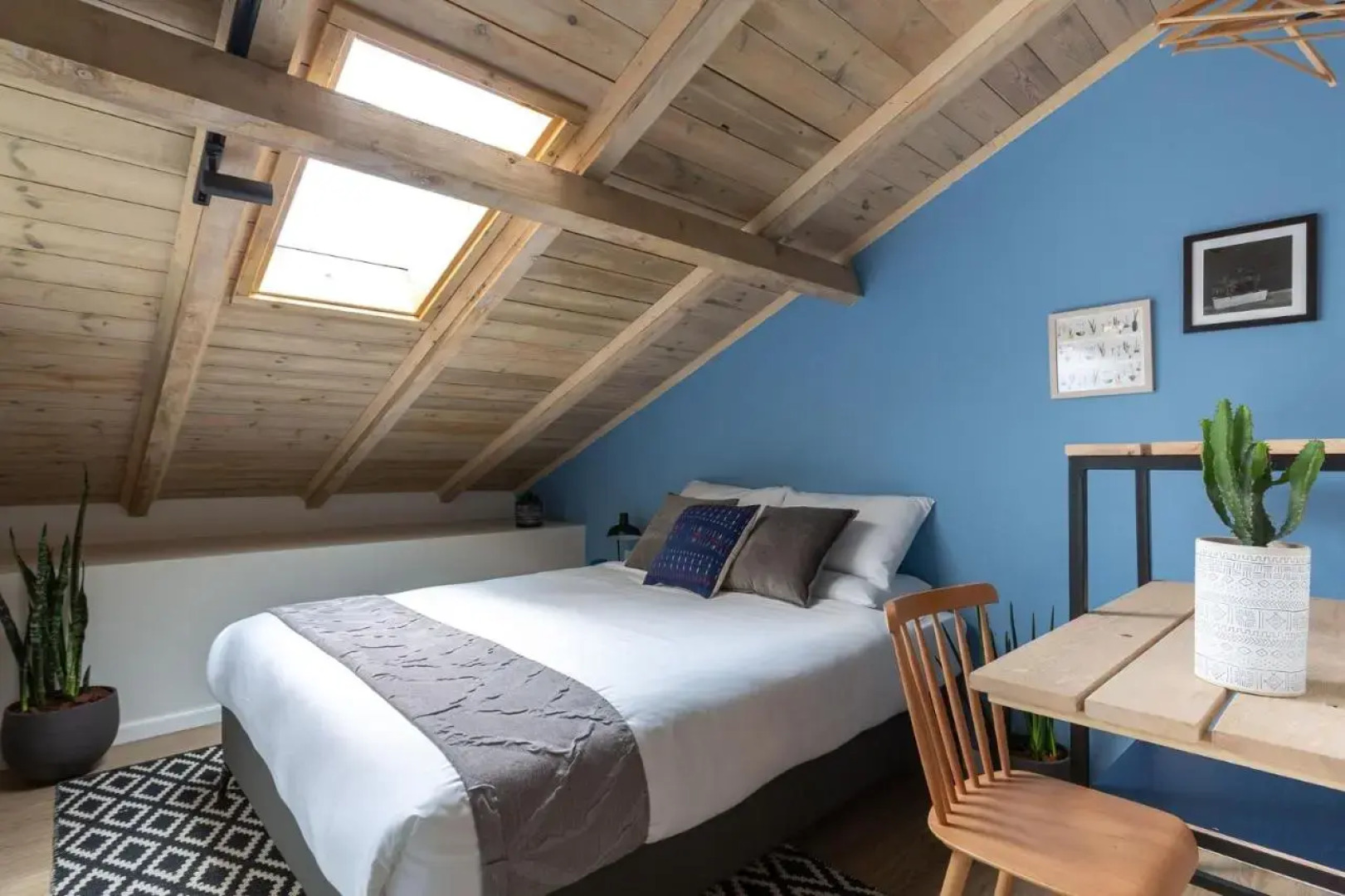 THE GUTMAN TLV - Neve Tzedek