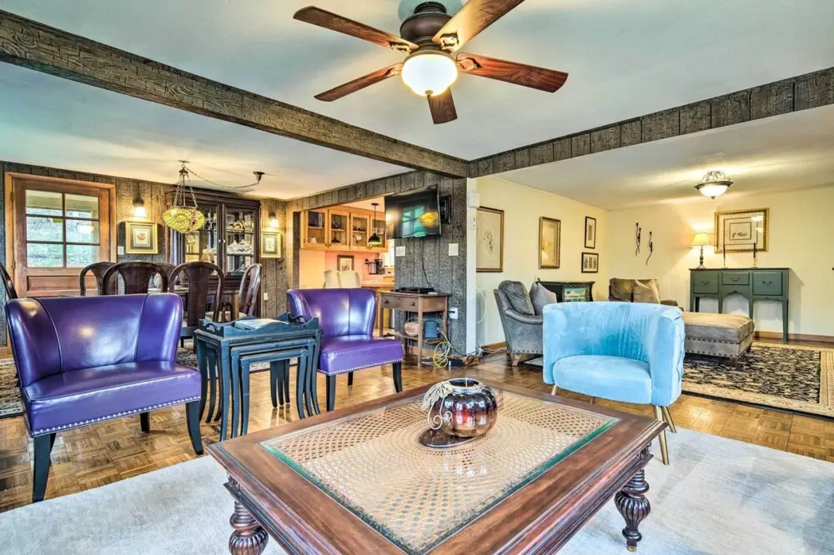 Horse Shoe Getaway - Porch, Grill & Fire Pit!