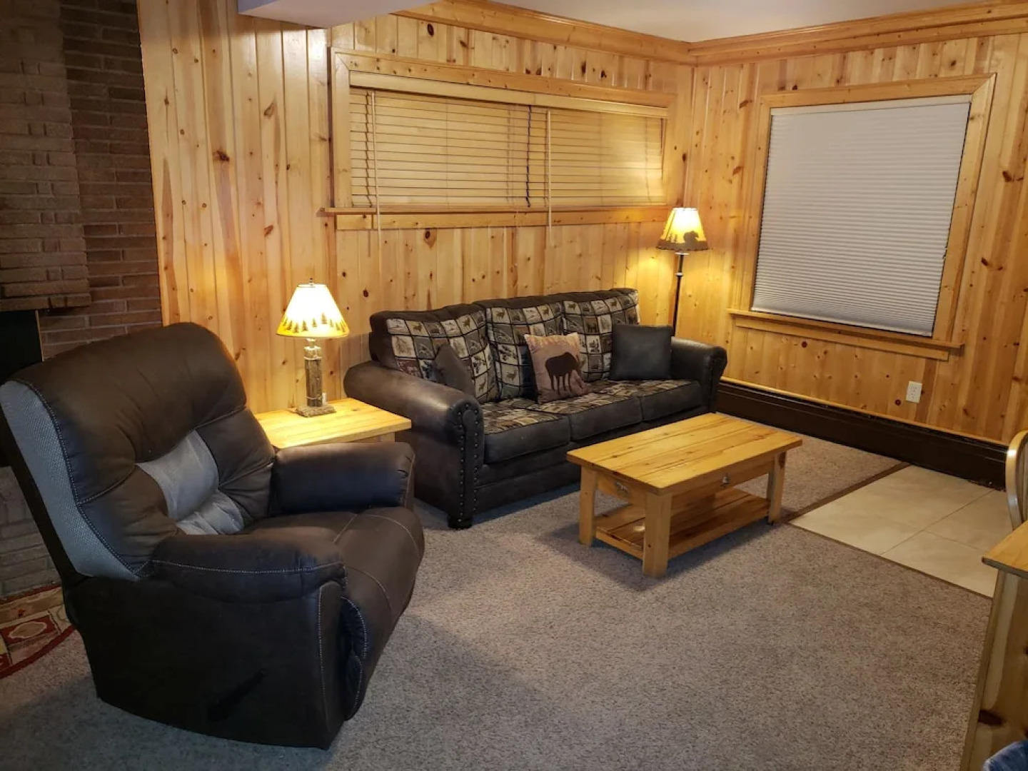 The Willard Munger Inn