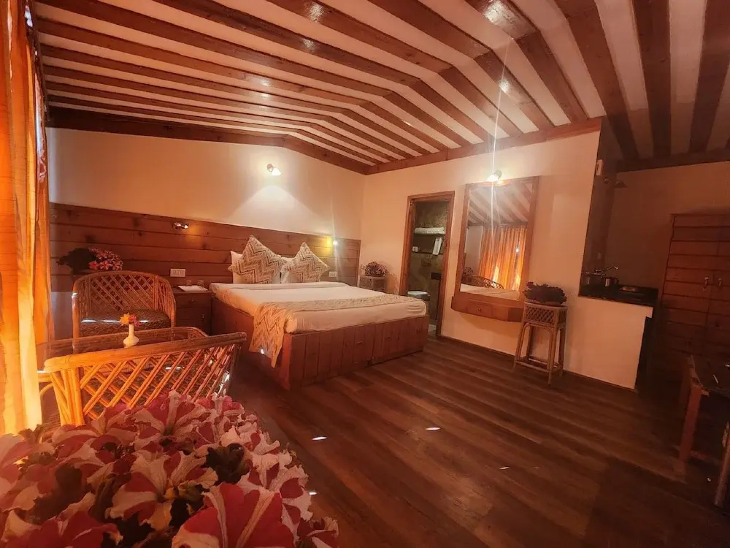 The Chalets Naldehra