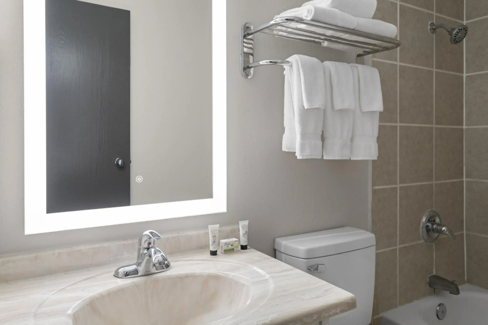 Baymont by Wyndham Liberty MO