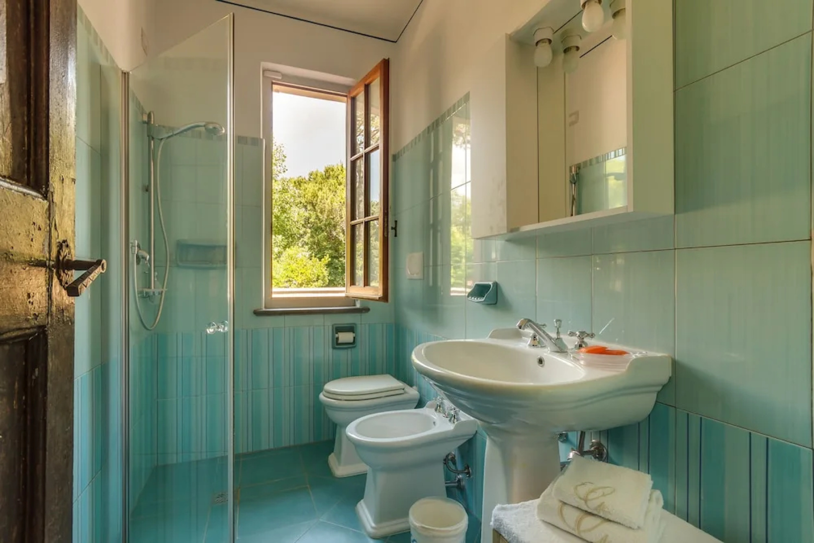 Forte dei Marmi renewed 6 bedroom villa