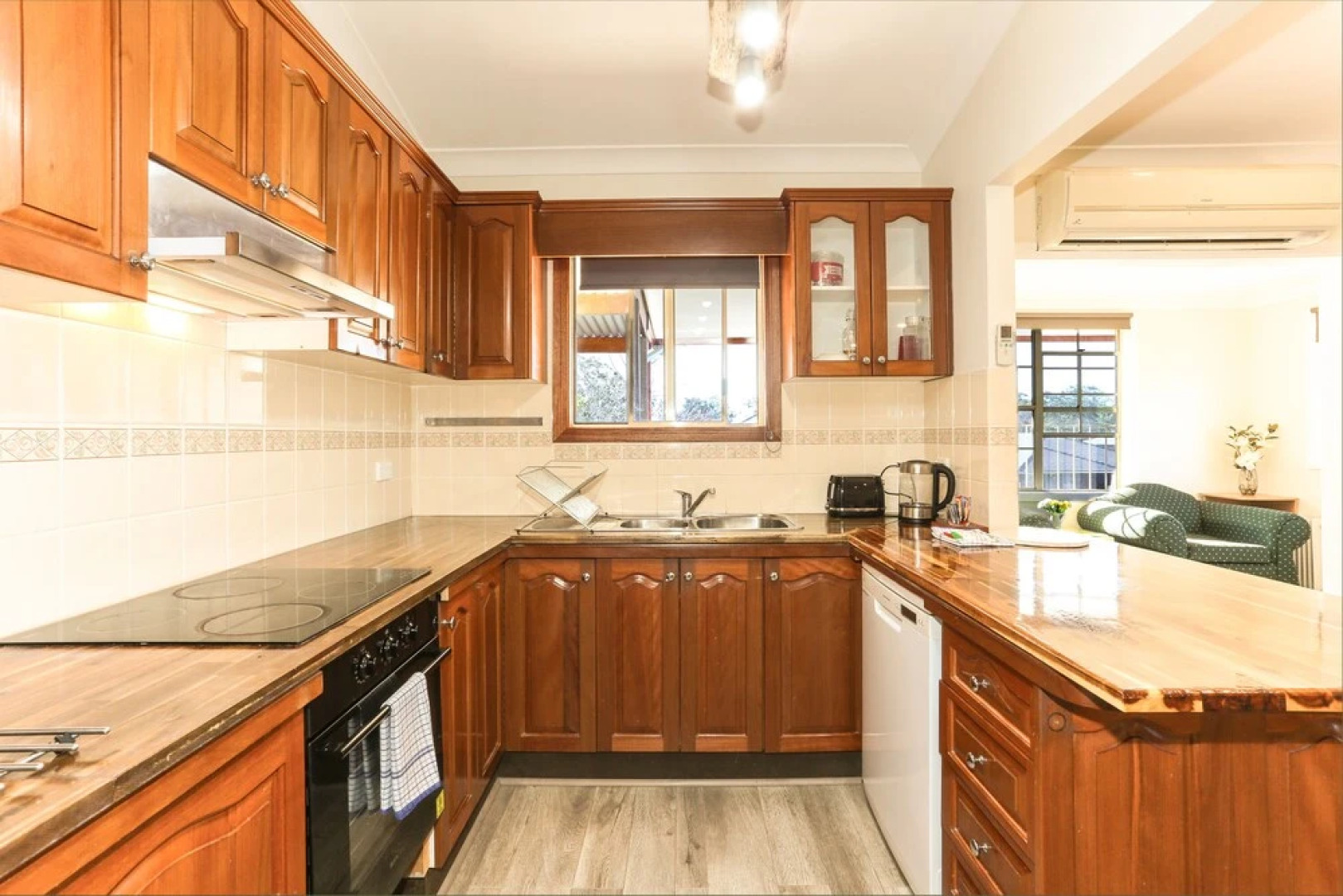 Morisset Park - 4 Bed