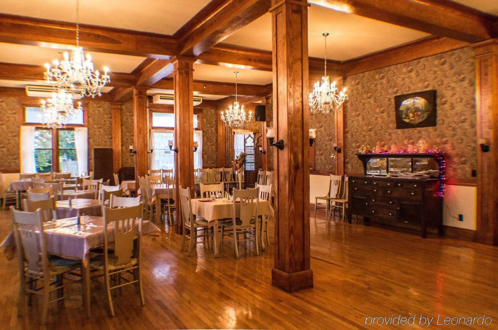 Terrace Inn and 1911 Restaurant