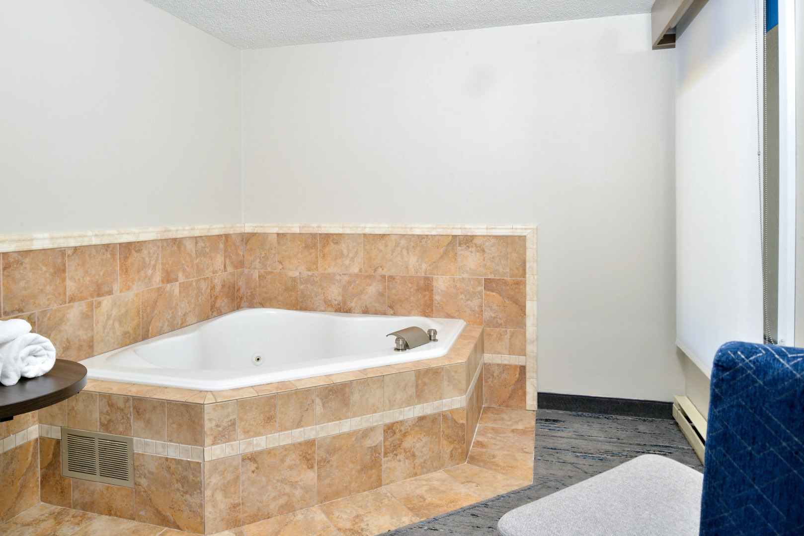 Holiday Inn Express Lewisburg/New Columbia