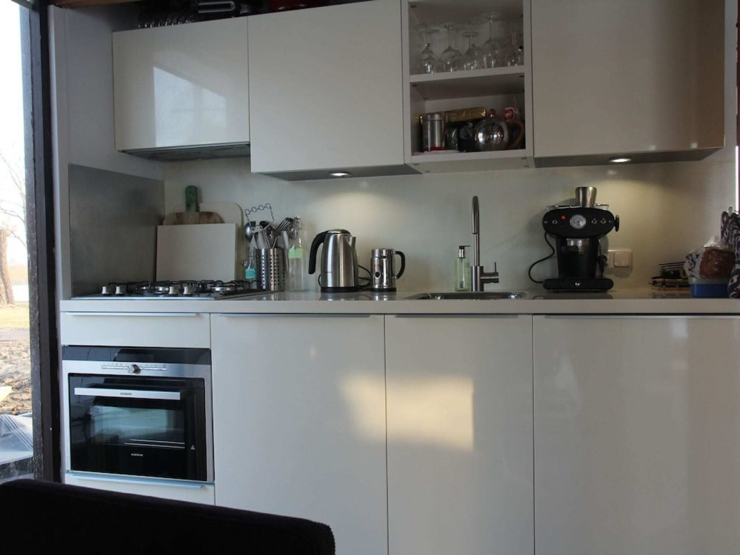 Gorgeous Lakeside Holiday Home in Gaastmeer