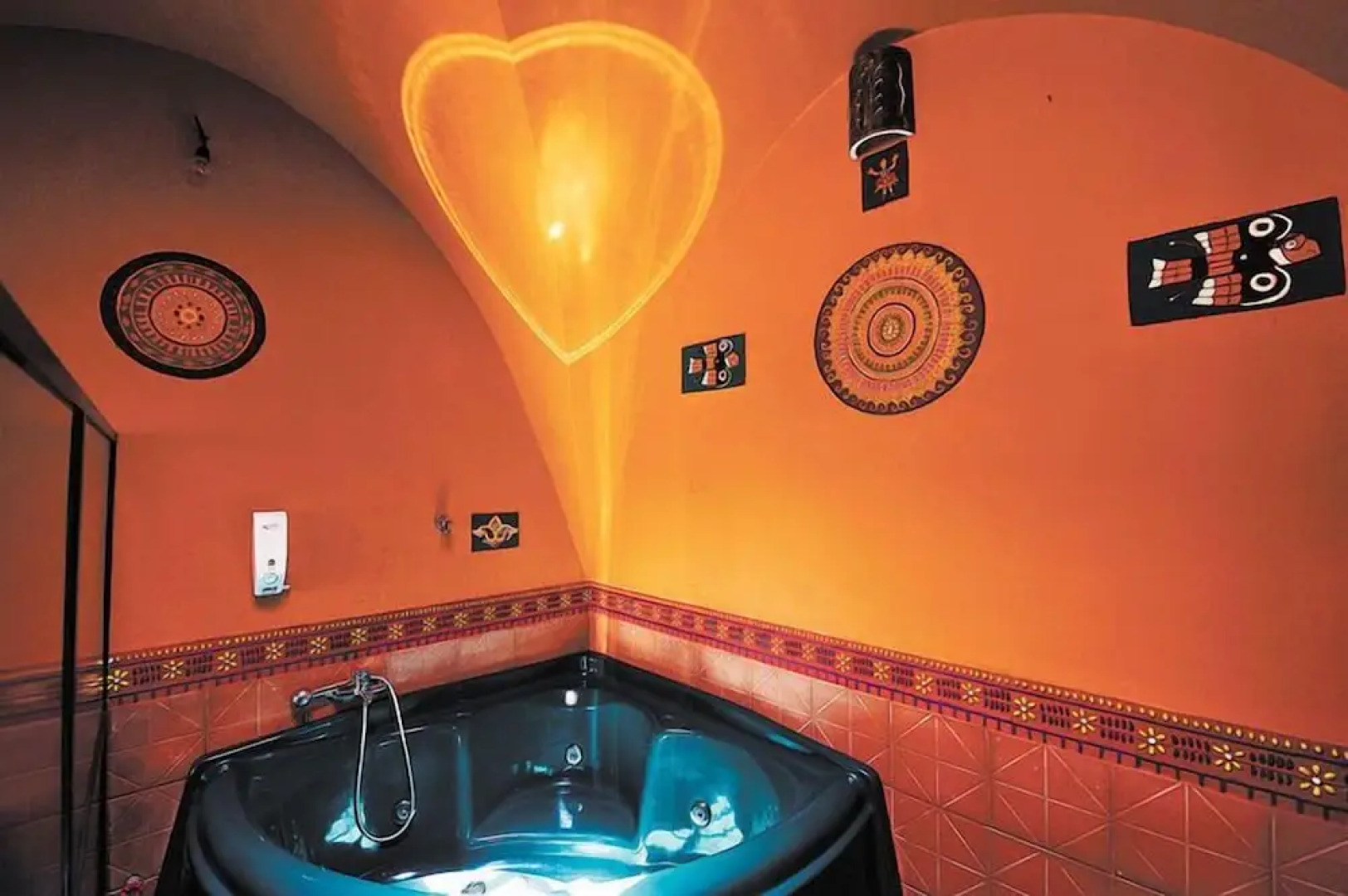 Boutique Eco-Resort Allkamari