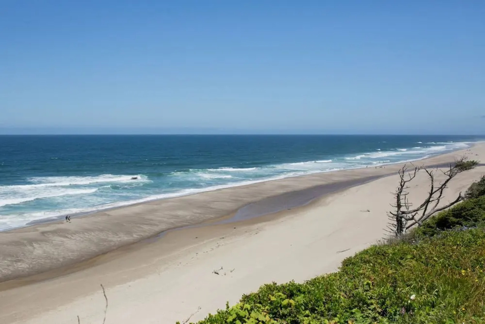 Ester Lee Oceanview Inn