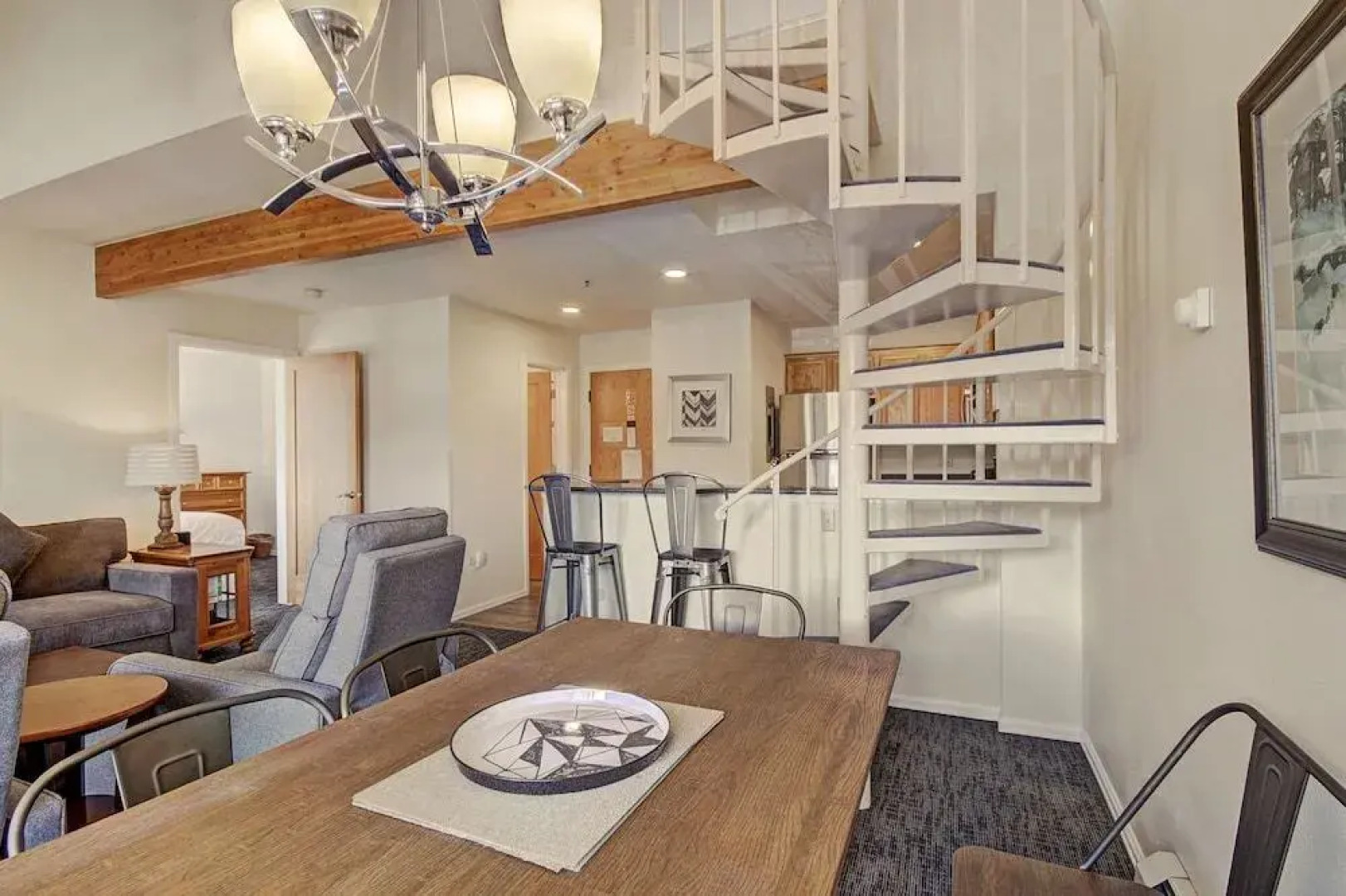 River Mtn Lodge E301