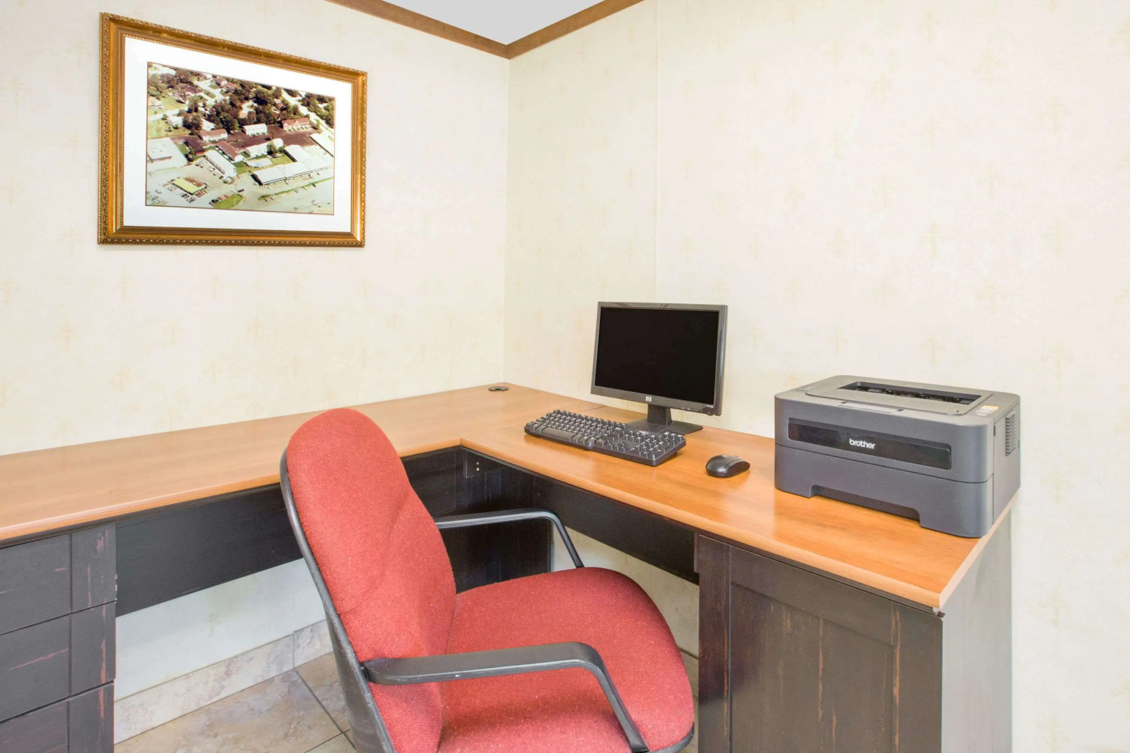 Days Inn & Suites by Wyndham Port Huron