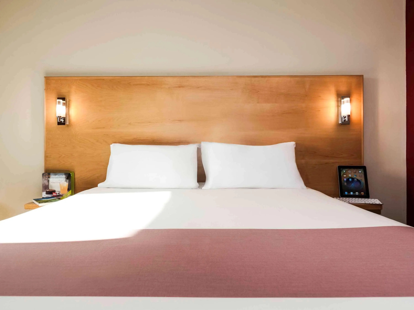 Отель ibis Muscat