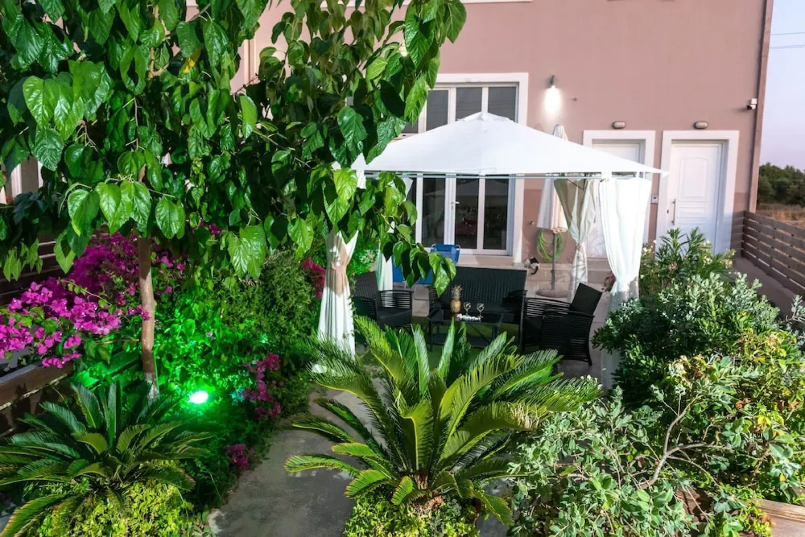 Evagelia Suites BLUE