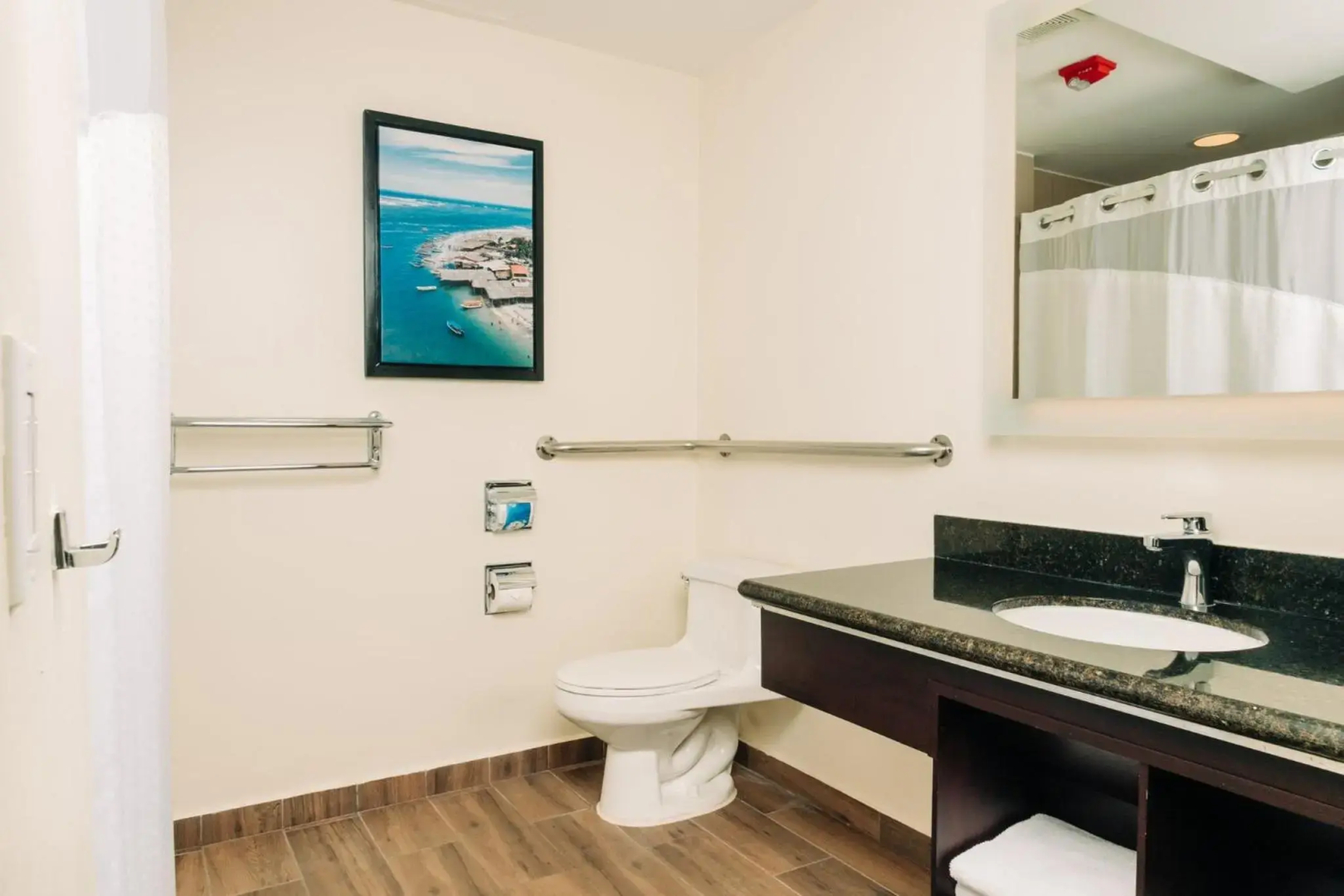 Holiday Inn San Salvador by IHG