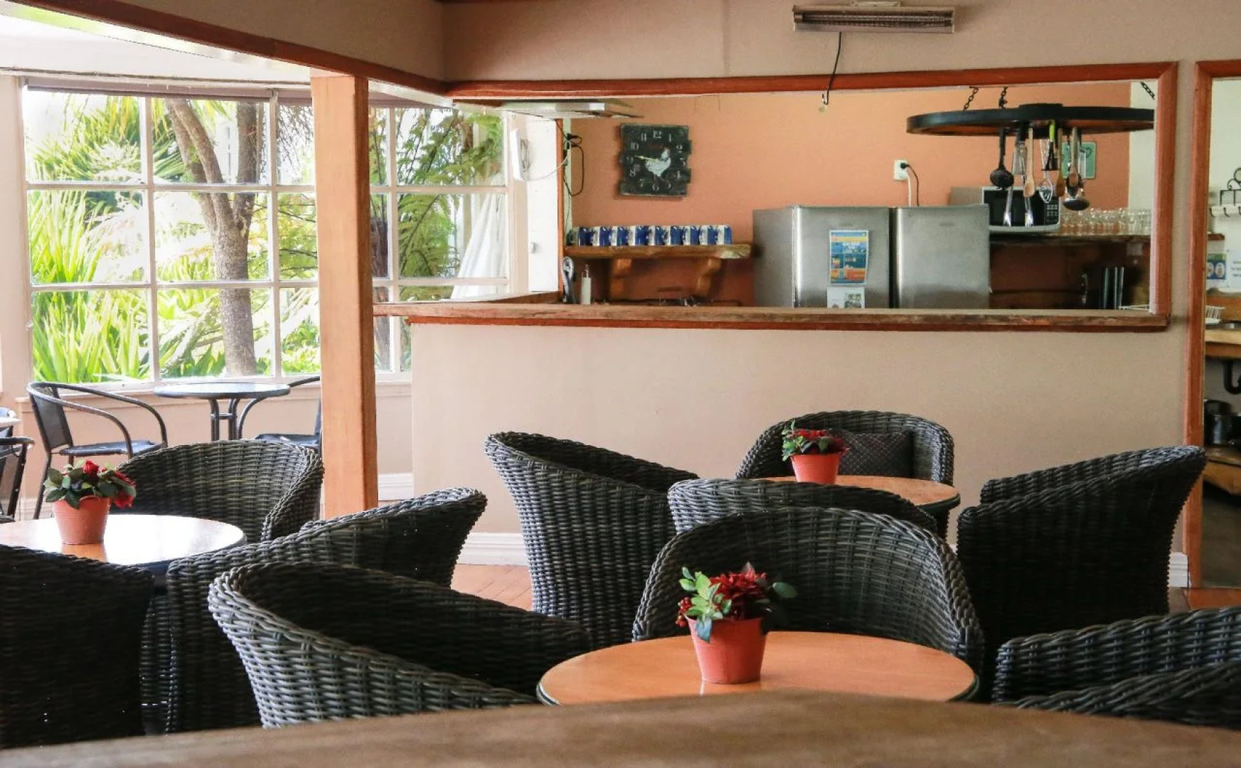 Snowy Waters Lodge & Tours