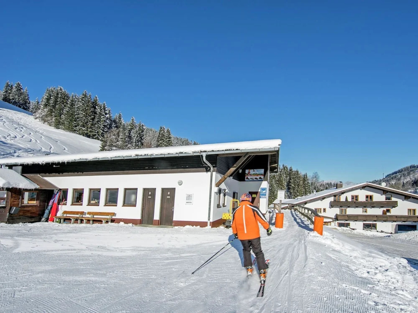 Refreshing Holiday Home With Balcony, Ski Storage, Garden