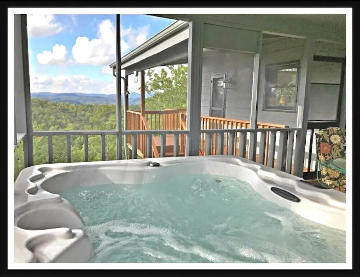 Horsin Around Tennessee