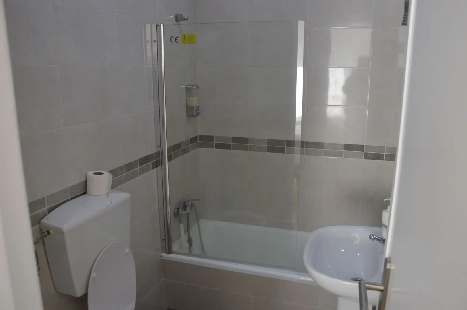 Lx Center Guesthouse