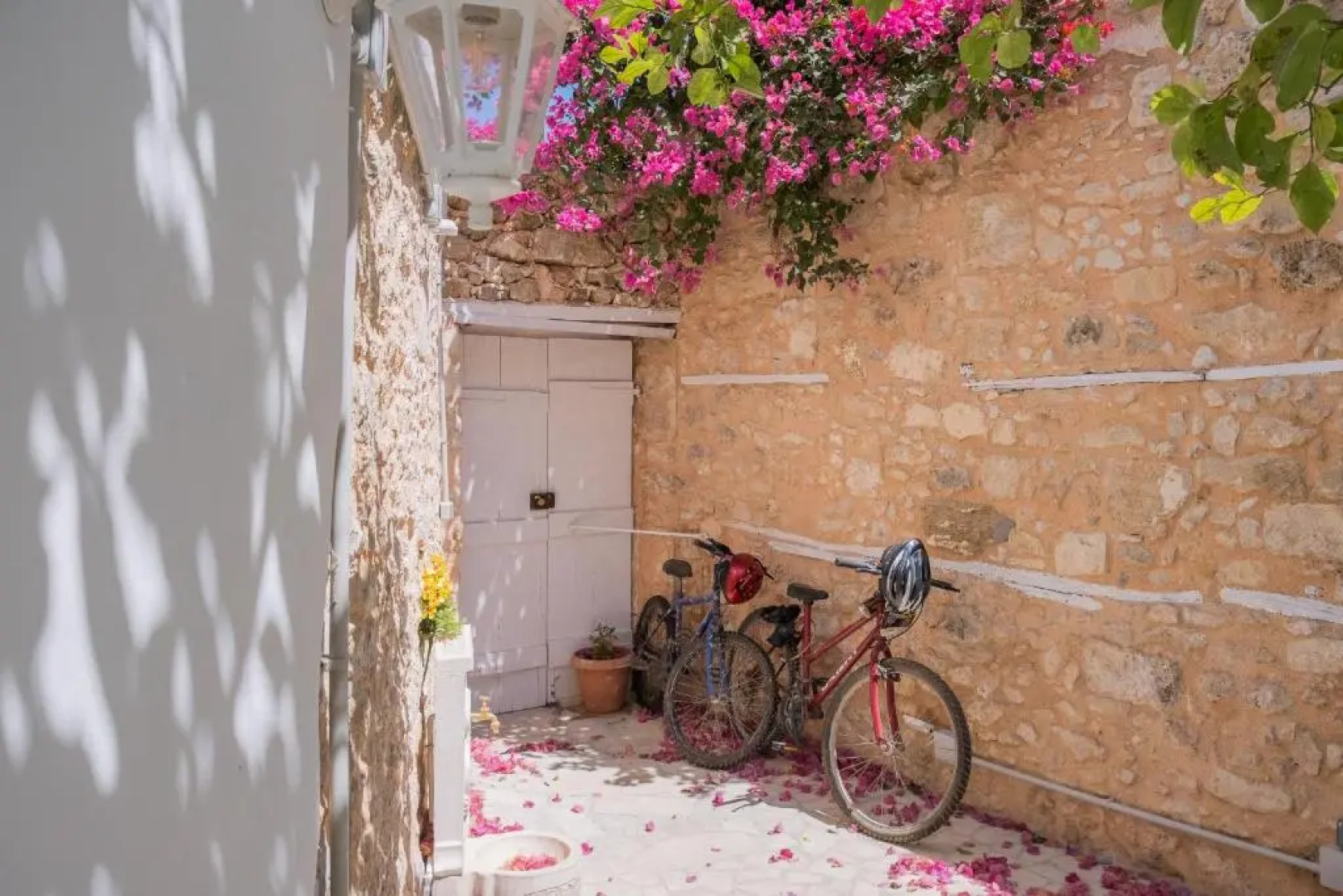 The Venetian Walls 'Central House With Private Courtyard - Charmy & Cheap'