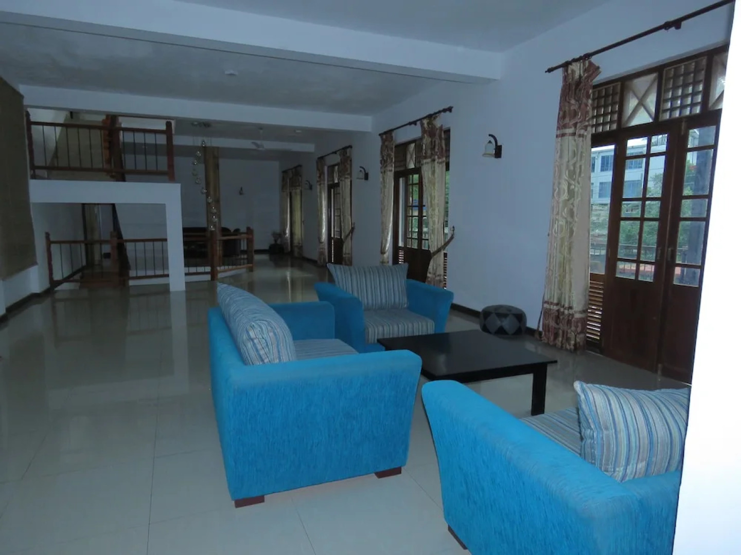 Shadow Inn Guest House Ella