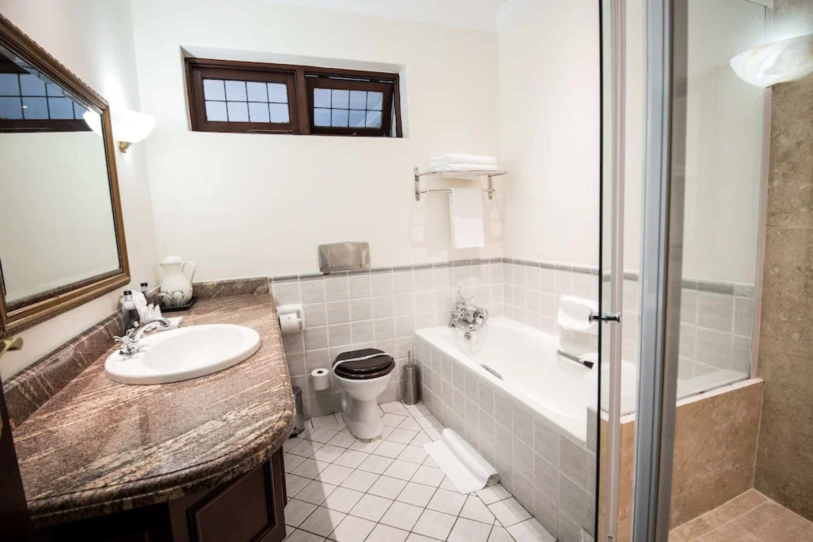 Pettigrews Place, Selborne Golf Estate ZPF01